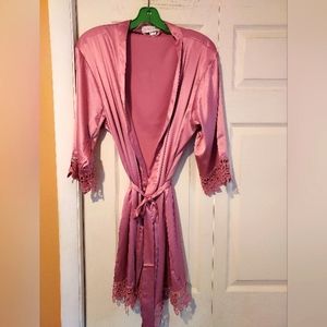 Womens One Size Robe Kimono Rose Mauve Bell Sleeve Lace Trim Belt Glam